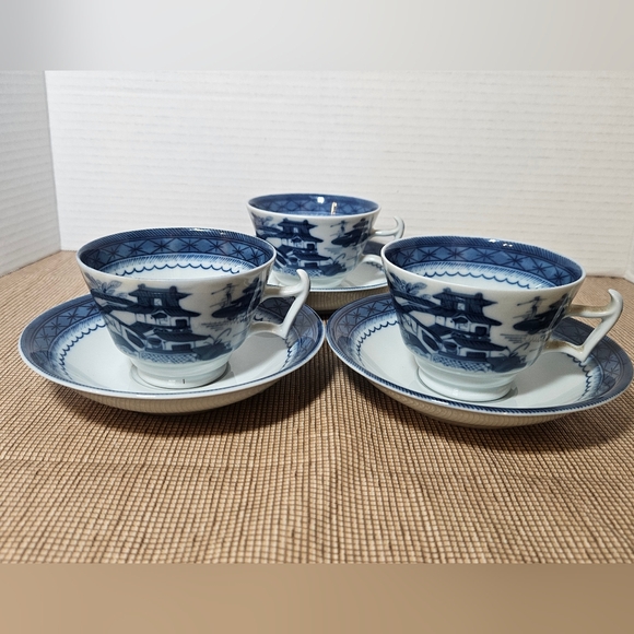 Vintage Vista Alegre Mottahedeh Blue 1824 Canton Cup And Saucer set Of 3 - Picture 2 of 13
